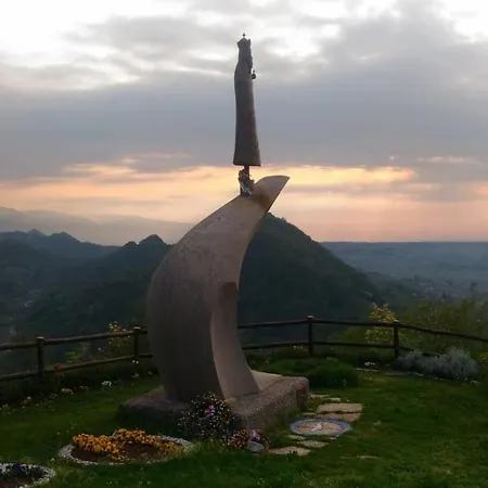 Seven Pieve